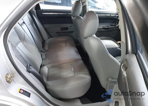 2006 Chrysler 300C from USA, damaged, VIN 2C3LA63H56H247134